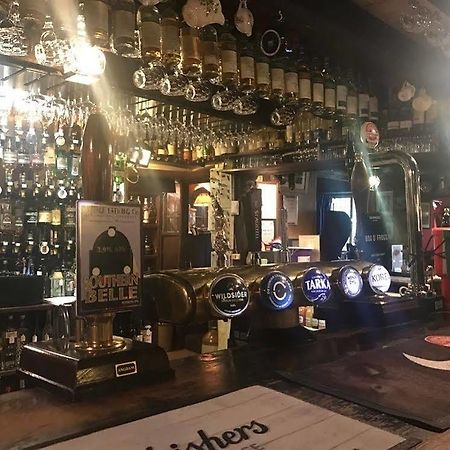 The Nobody Inn Christow Dış mekan fotoğraf