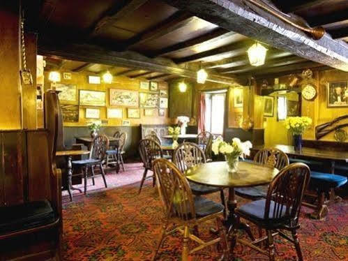The Nobody Inn Christow Dış mekan fotoğraf