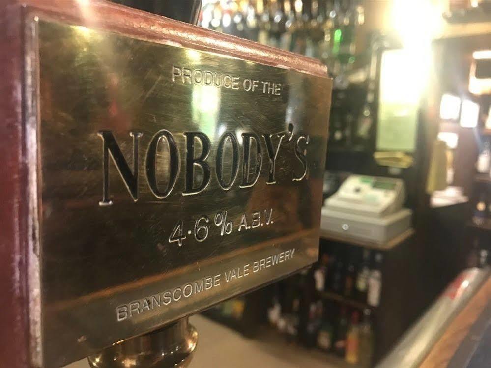The Nobody Inn Christow Dış mekan fotoğraf